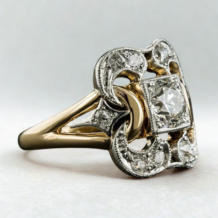 Diseño vintage – Anillo de oro con circonitas