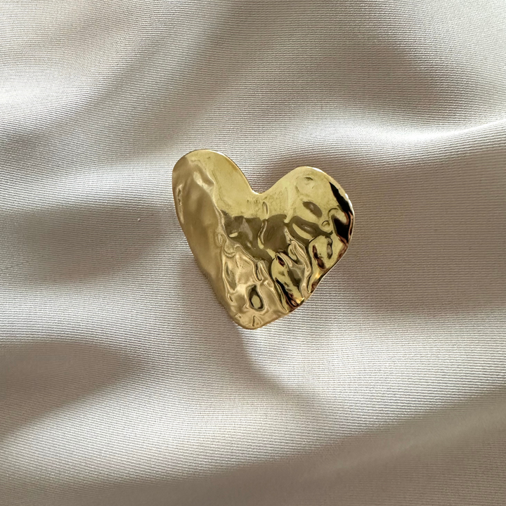 Big Heart – Anillo dorado con corazón efecto espejo